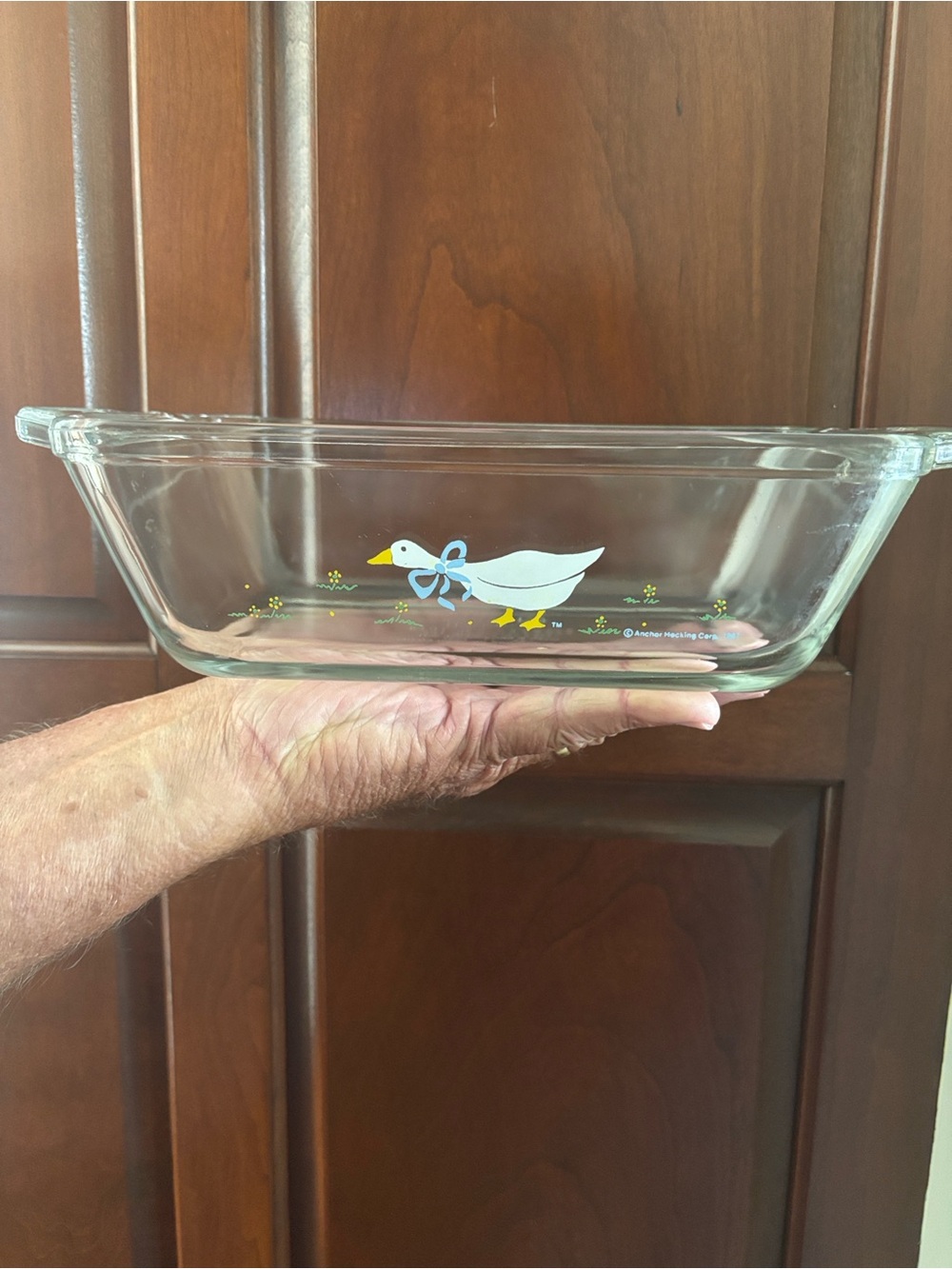 Vintage Anchor Hocking Clear Glass Loaf Pan with White Duck and Yellow Accents - Picture 2 of 4